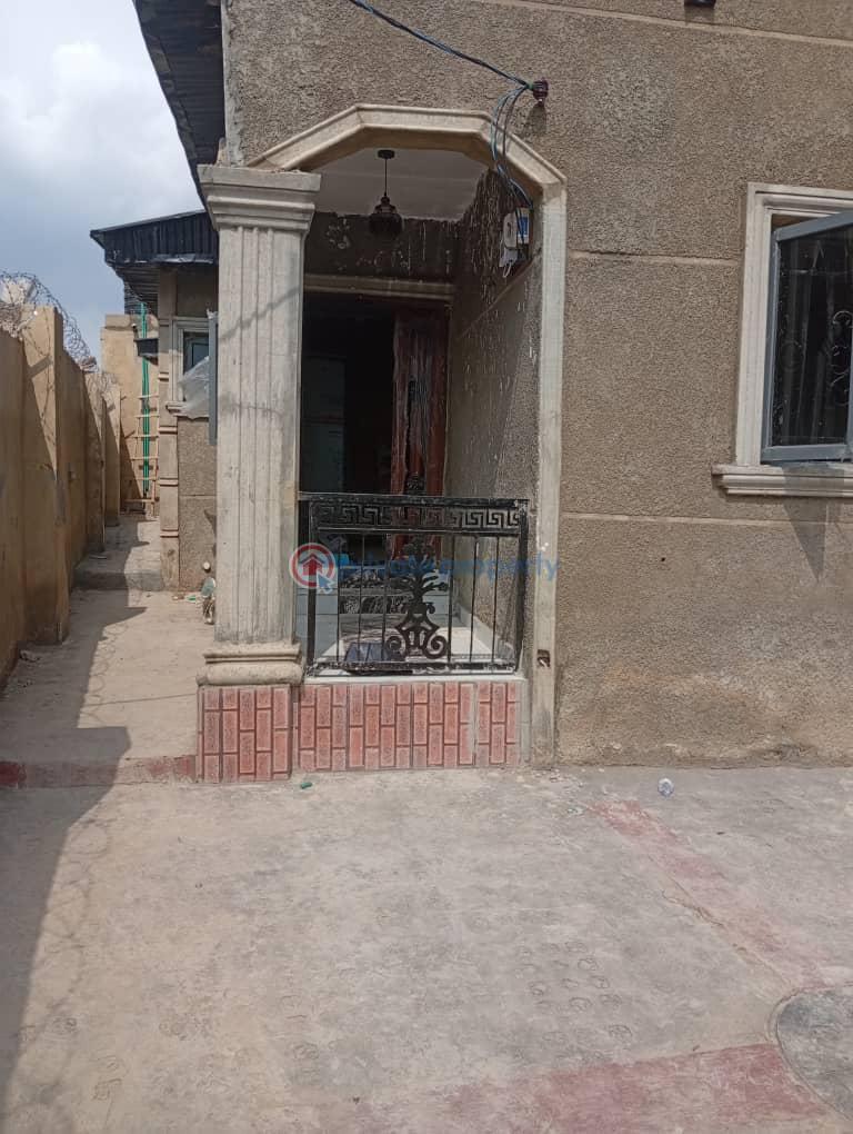 Newly built 2bedroom with all necessary facilities at akoto, elebu - 1 2 bedroom Block Of Flats For Rent Akoto Elebu Ibadan Oyo - 1