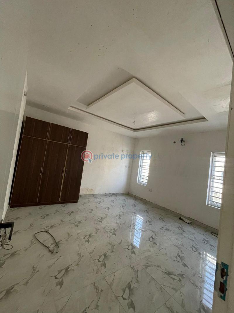 2 bedroom Block Of Flats For Rent Mobile Road Ajah Lagos - 4
