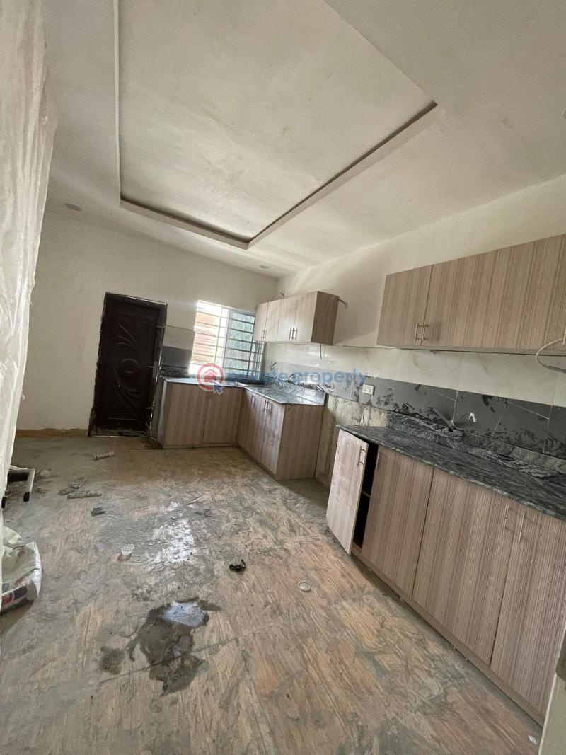 2 bedroom Block Of Flats For Rent Mobile Road Ajah Lagos - 5