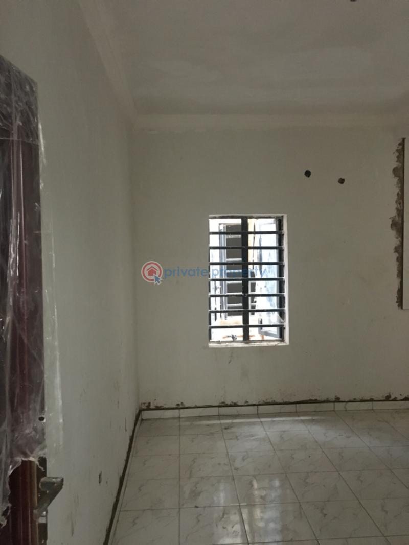 2 bedroom Block Of Flats For Rent Off Sunmola Street Mende Maryland Lagos - 2