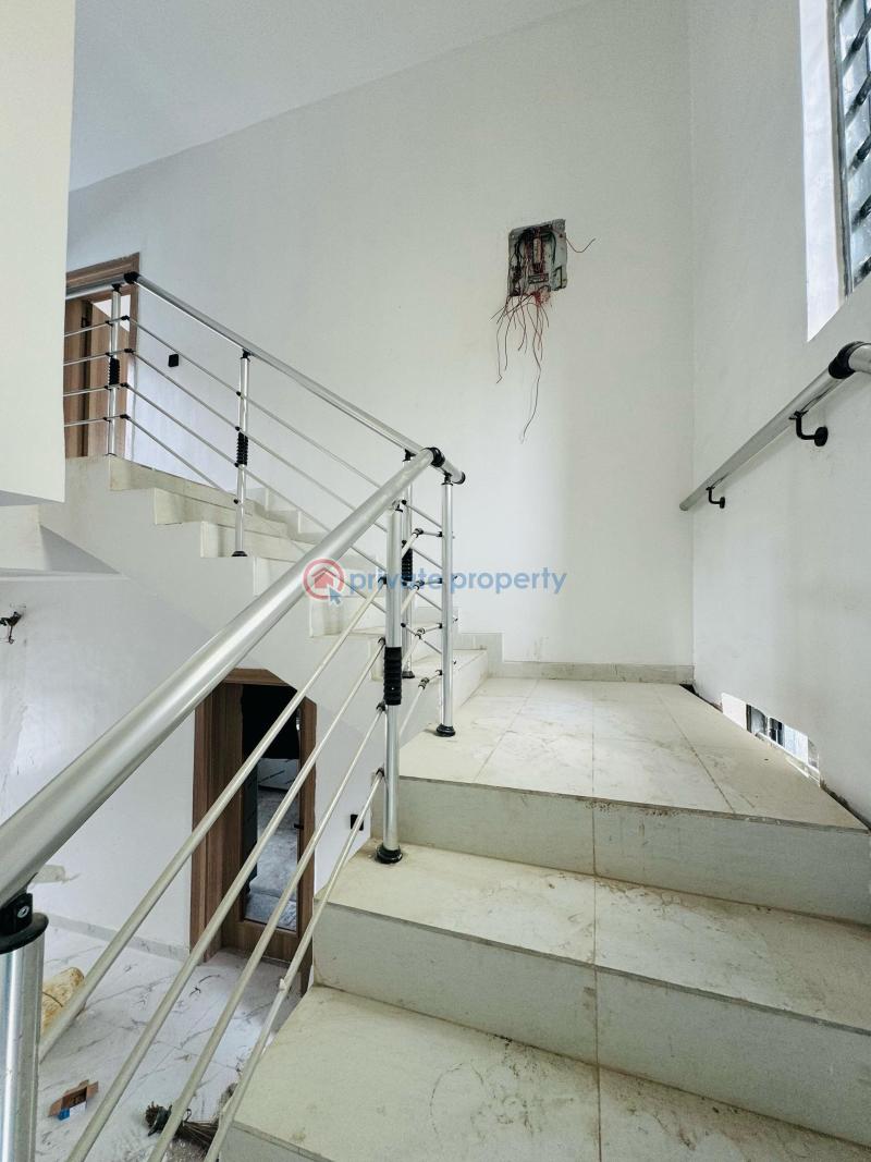 4 bedroom Duplex For Sale Opebi Ikeja Lagos - 10