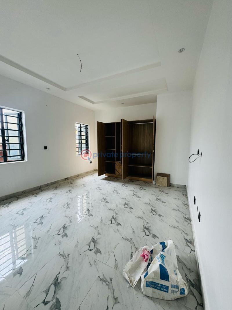 4 bedroom Duplex For Sale Opebi Ikeja Lagos - 4