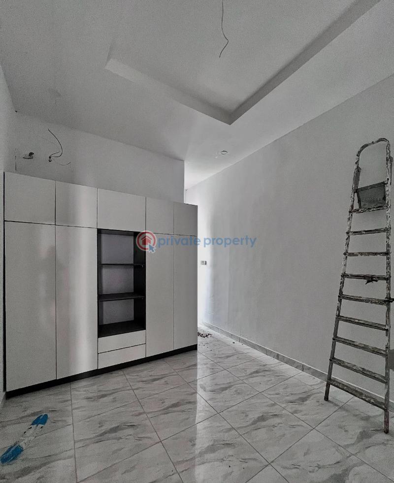 Newly built 3 & 4 bedroom terrace duplex - 11 3 bedroom Terraced Duplex For Sale Ikota Lekki Lagos - 11