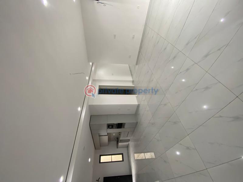 3 bedroom Block Of Flats For Sale Lekki Phase1 Lekki Phase 1 Lagos - 2