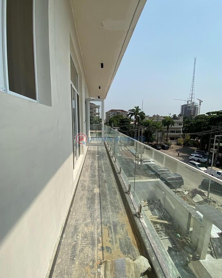 3 bedroom Flat & Apartment For Sale Kofo Abayomi Victoria Island Lagos - 8
