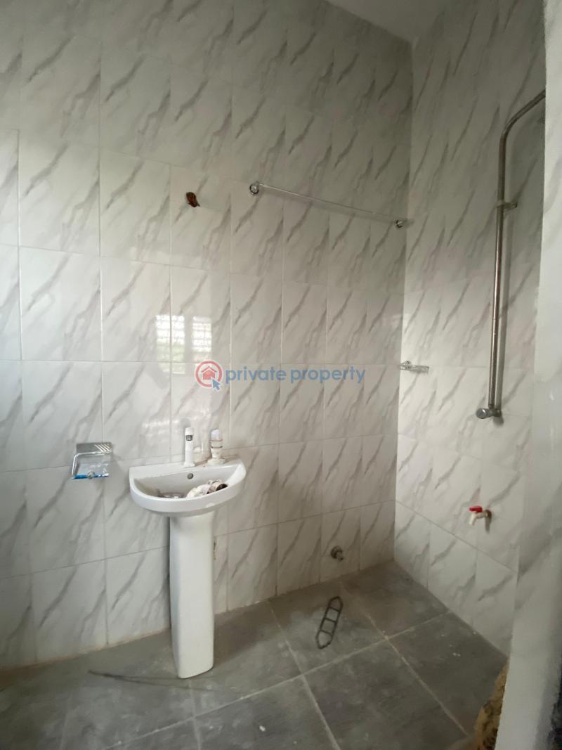3 bedroom Flat & Apartment For Rent Badore Ajah Lagos - 4