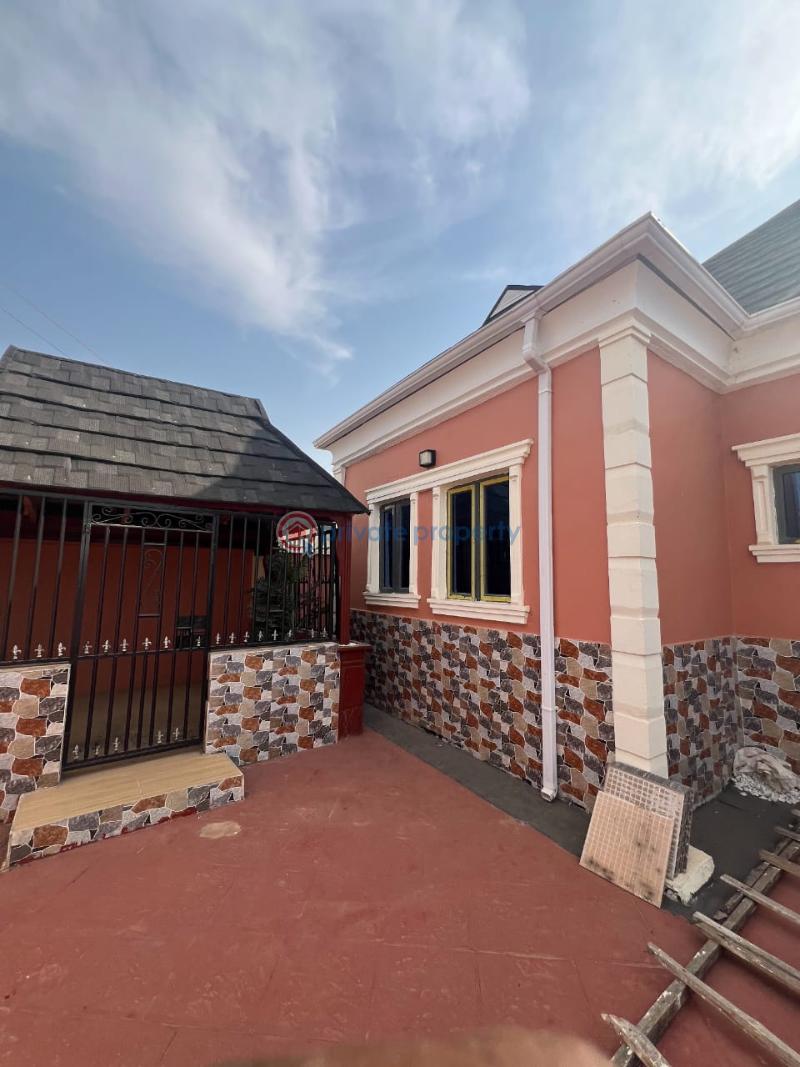 3 bedroom Block Of Flats For Sale Liberty Academy Road Off Akala Express Way Ibadan Oyo - 12