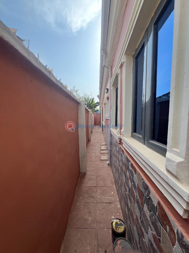 3 bedroom Block Of Flats For Sale Liberty Academy Road Off Akala Express Way Ibadan Oyo - 18