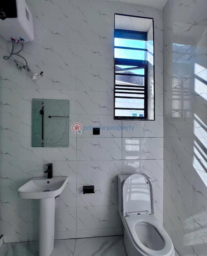 4 bedroom Terraced Duplex For Sale Chevron Drive Lekki Lagos - 8