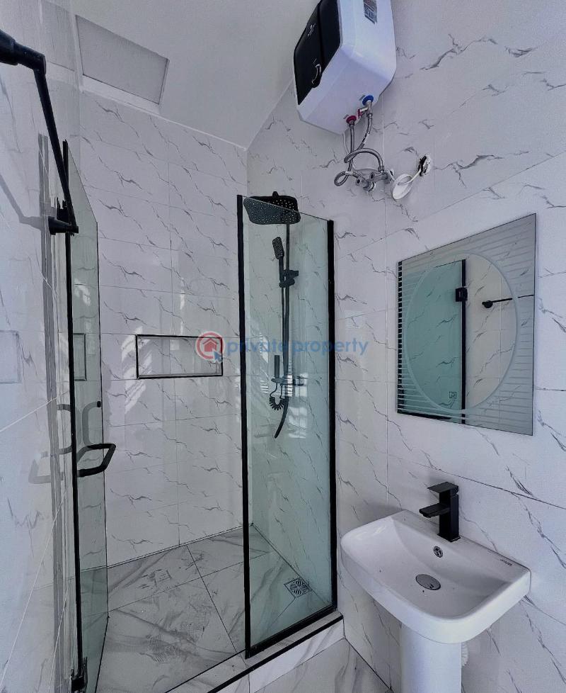 4 bedroom Terraced Duplex For Sale Chevron Drive Lekki Lagos - 13
