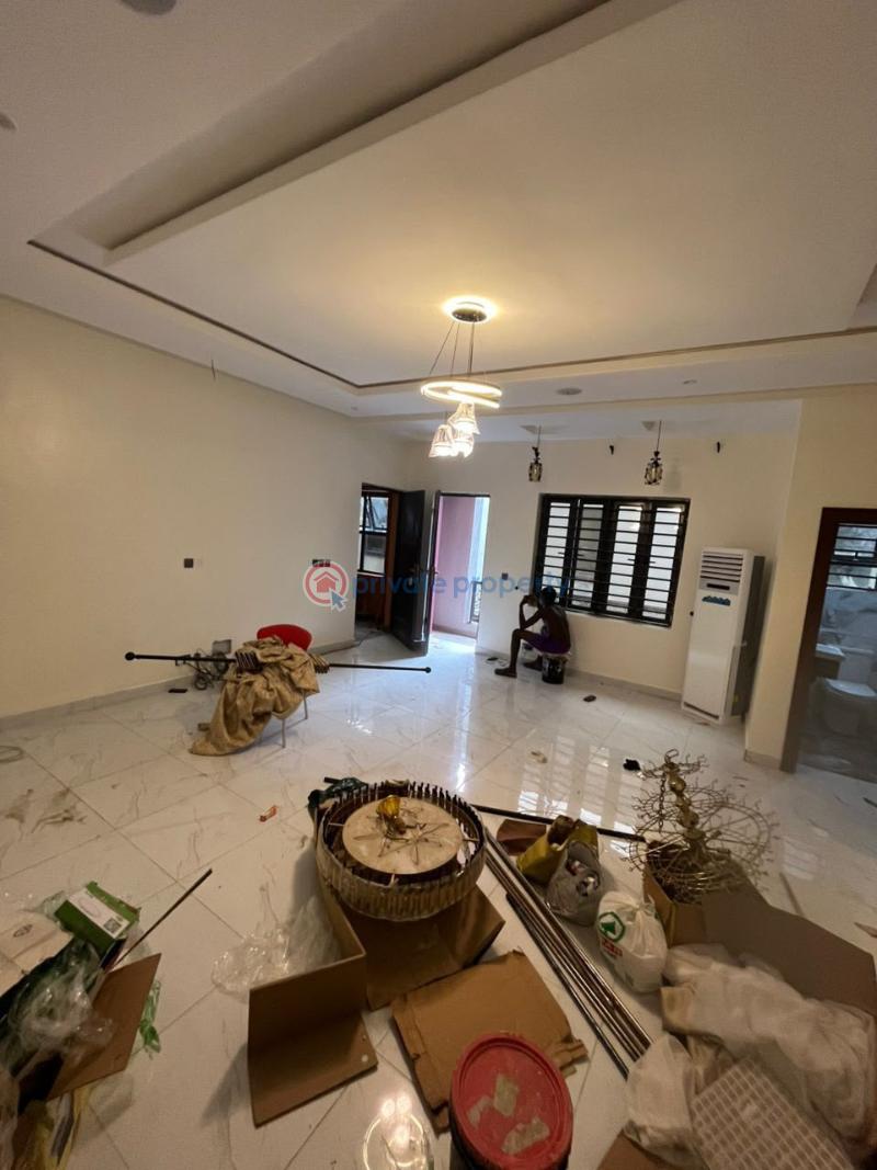 3 bedroom Block Of Flats For Sale Gbagada Lagos - 7