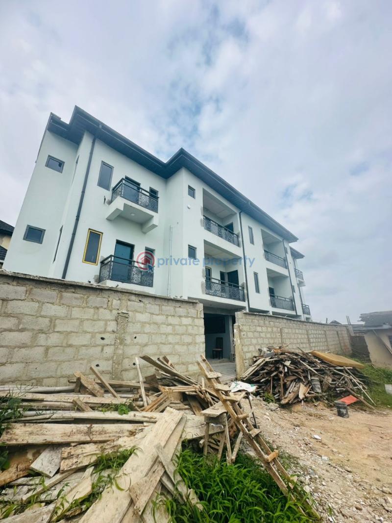 Newly built 3 bedroom apartment - 6 3 bedroom Block Of Flats For Sale Magodo GRA Phase 1 Ojodu Lagos - 6