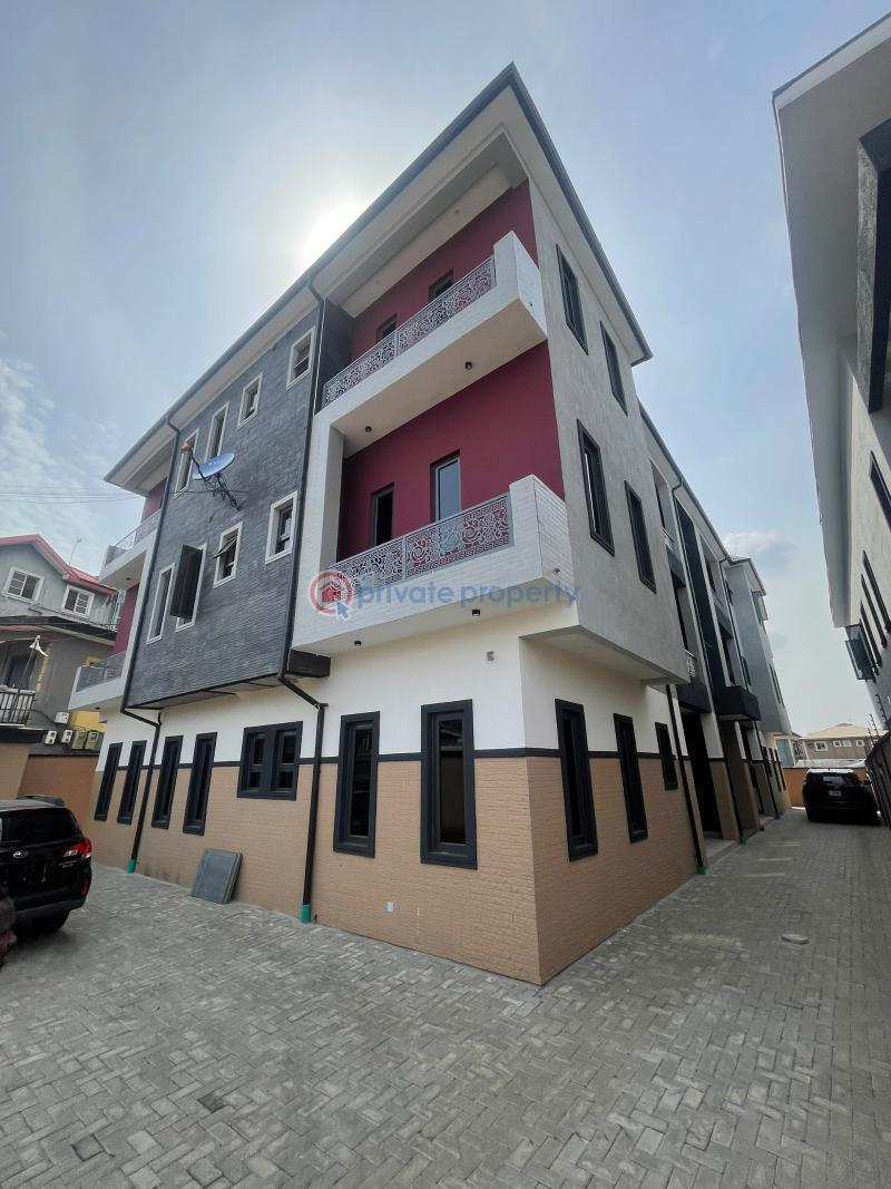 3 bedroom Block Of Flats For Sale Gbagada Lagos - 0