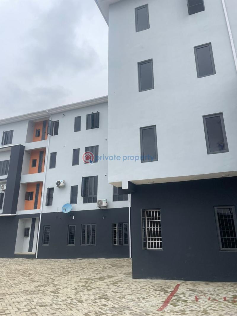 Newly built 3 bedroom apartment - 12 3 bedroom Block Of Flats For Sale Katampe Main Abuja Phase 2  - 12