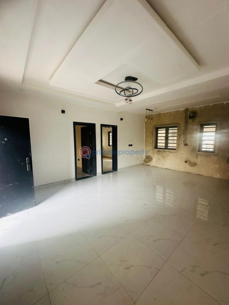 Newly built 3 bedroom apartment - 4 3 bedroom Block Of Flats For Sale Magodo GRA Phase 1 Ojodu Lagos - 4