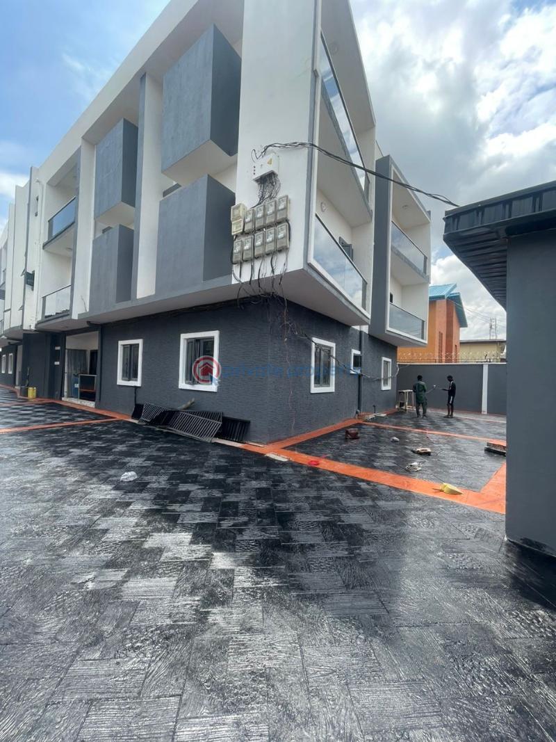 3 bedroom Block Of Flats For Sale Ogba Lagos - 3