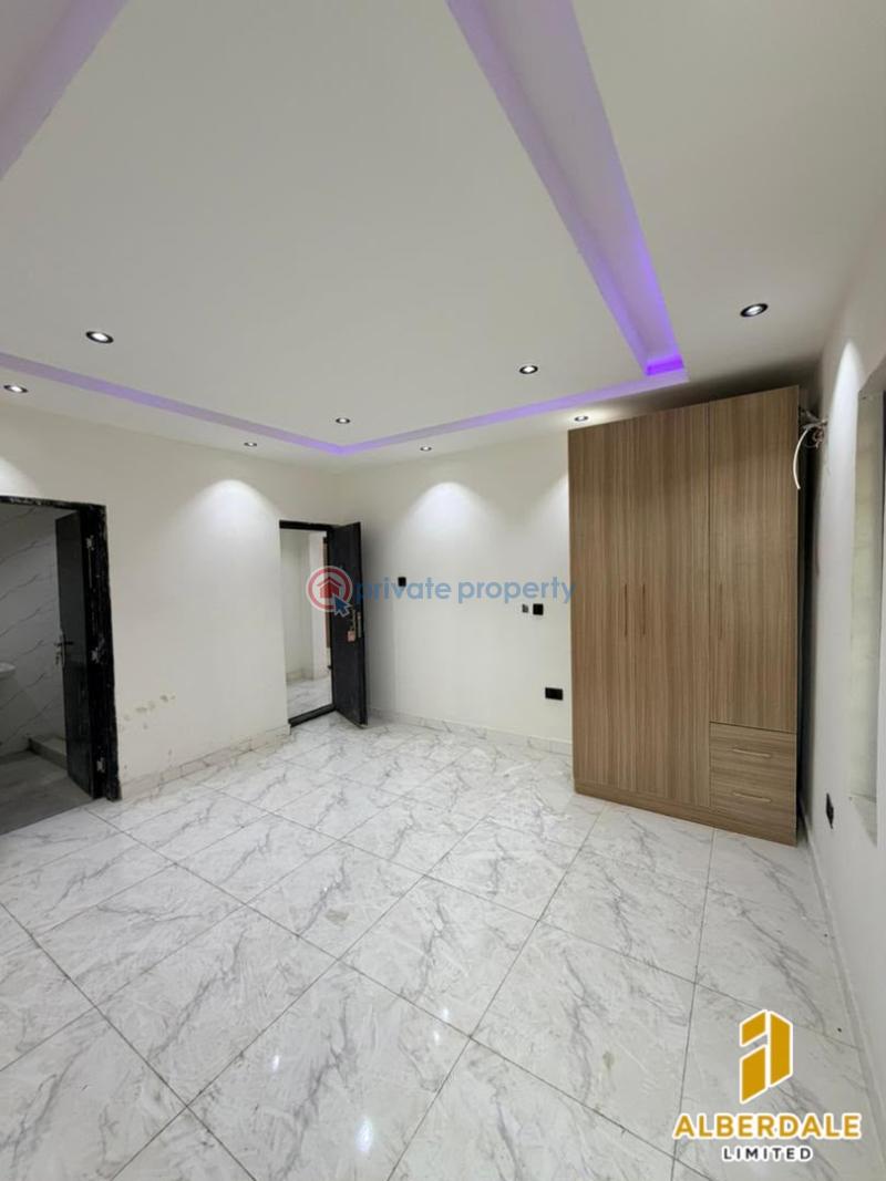 3 bedroom Flat & Apartment For Sale Gbagada Lagos - 6