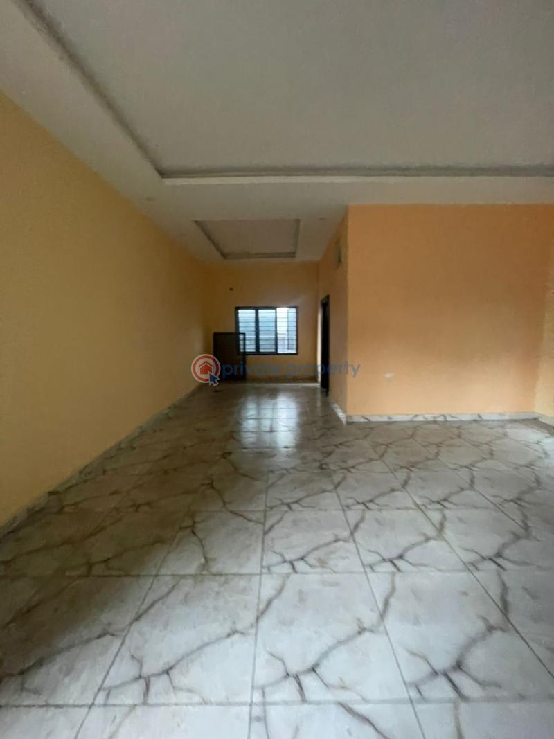 3 bedroom Block Of Flats For Rent Jahi District Jahi Abuja Phase 2  - 2