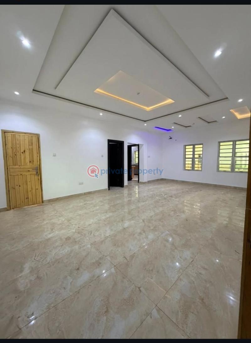 3 bedroom Block Of Flats For Sale Magodo Phase 2 Ojodu Lagos - 1