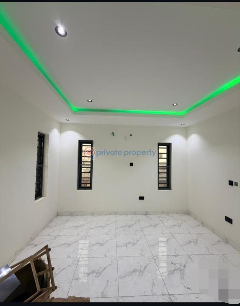 3 bedroom Block Of Flats For Sale Gbagada Lagos - 8