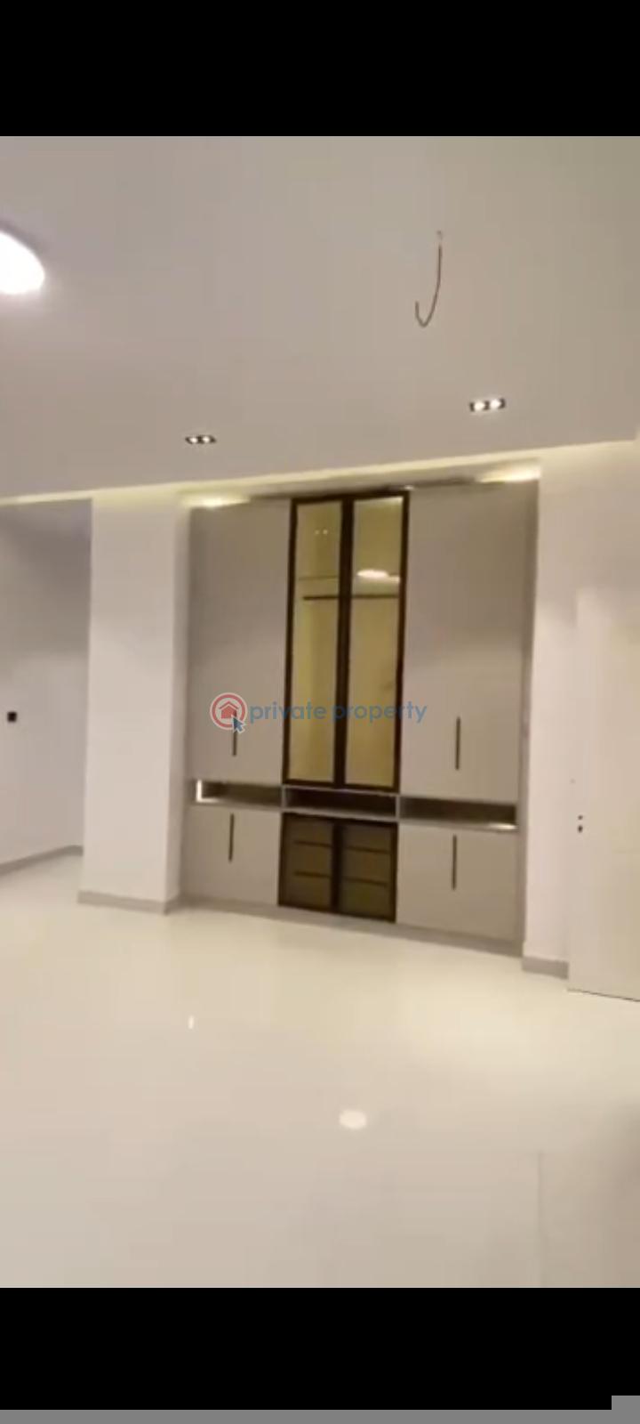 3 bedroom Flat & Apartment For Sale Banana Island Ikoyi Lagos - 8