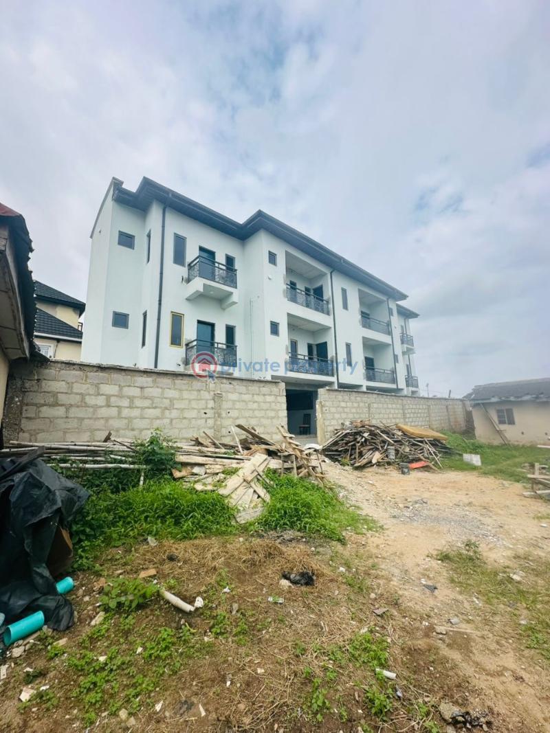 Newly built 3 bedroom apartment - 1 3 bedroom Block Of Flats For Sale Magodo GRA Phase 1 Ojodu Lagos - 1