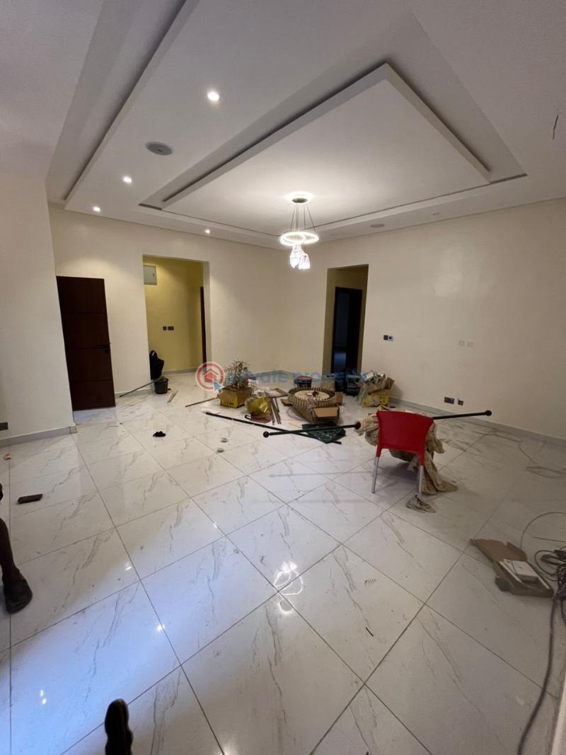 3 bedroom Block Of Flats For Sale Gbagada Lagos - 4