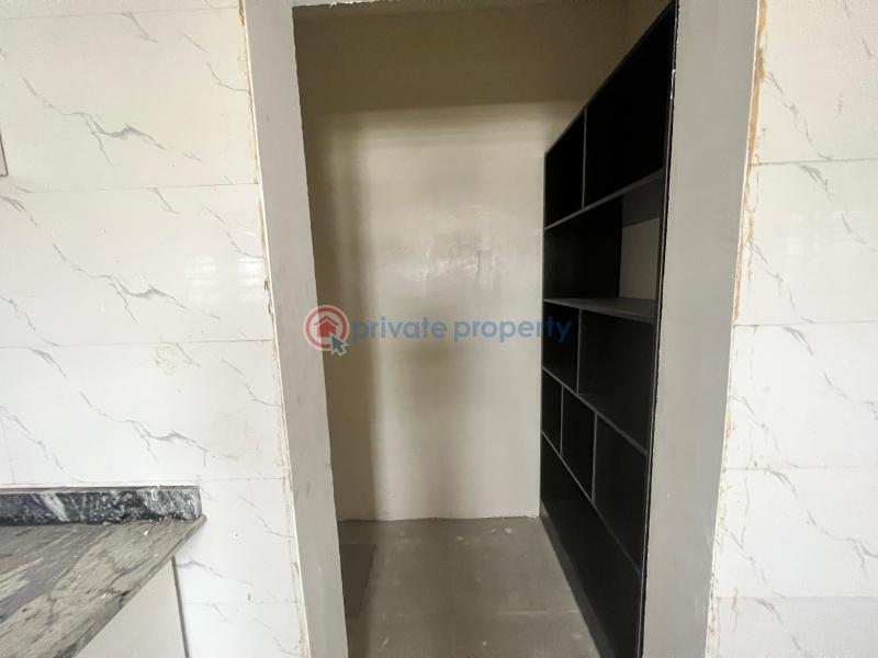 3 bedroom Block Of Flats For Sale Panti Street Yaba Lagos - 9