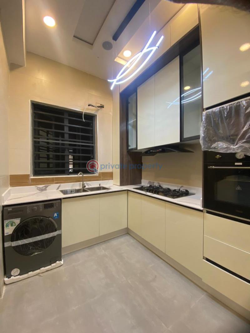 3 bedroom Flat & Apartment For Rent Lekki Phase 1 Lagos - 6