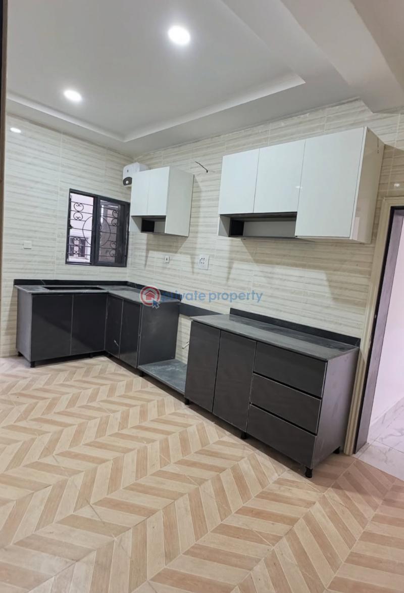 Newly built 3 bedroom apartment - 5 3 bedroom Block Of Flats For Rent Jahi Gilmor District Jahi Abuja Phase 2  - 5