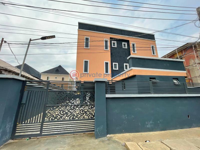3 bedroom Flat & Apartment For Sale Gbagada Lagos - 9