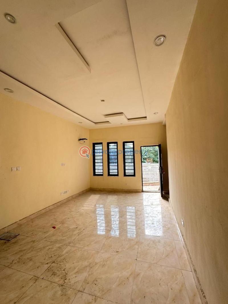 3 bedroom Flat & Apartment For Sale Yaba Lagos - 8