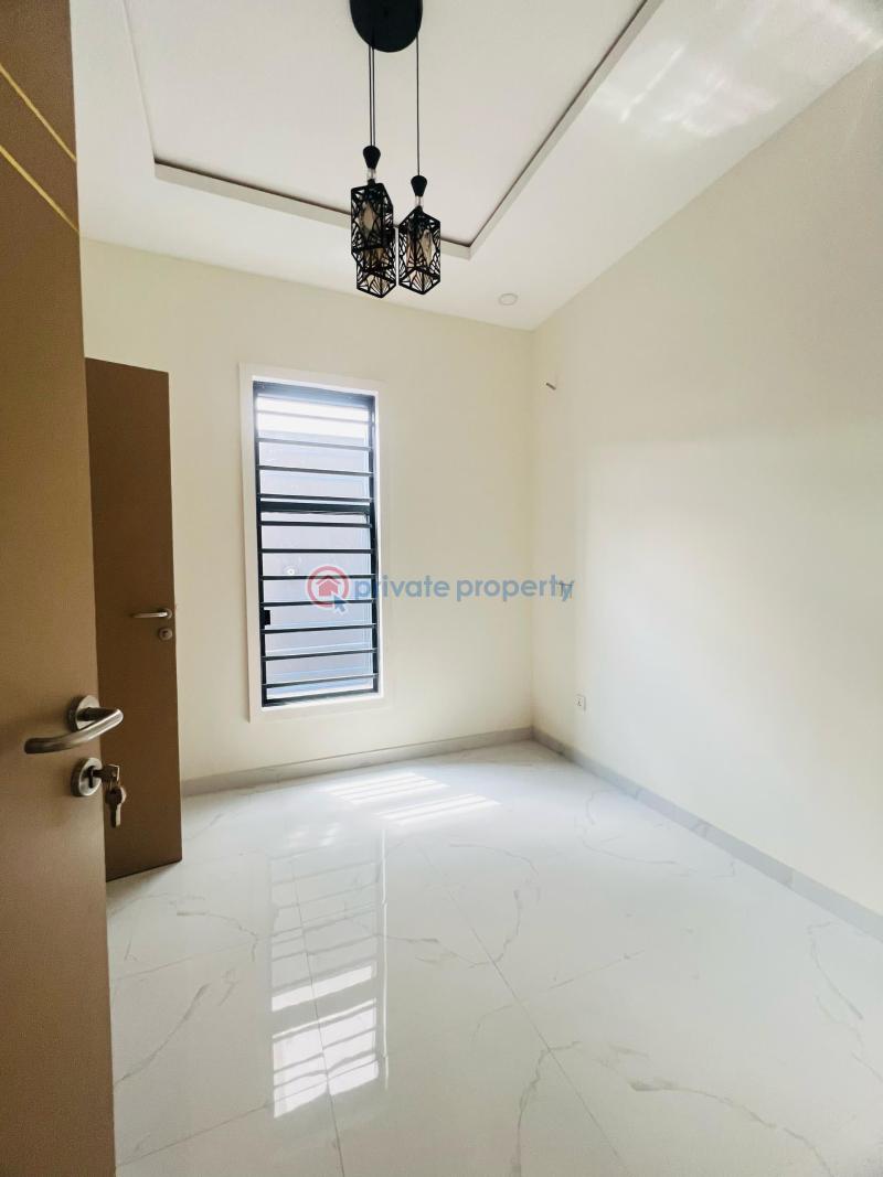 3 bedroom Block Of Flats For Sale Omole Phase 1 Ojodu Lagos - 9