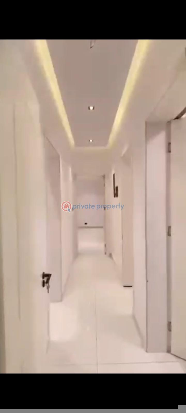 3 bedroom Flat & Apartment For Sale Banana Island Ikoyi Lagos - 1