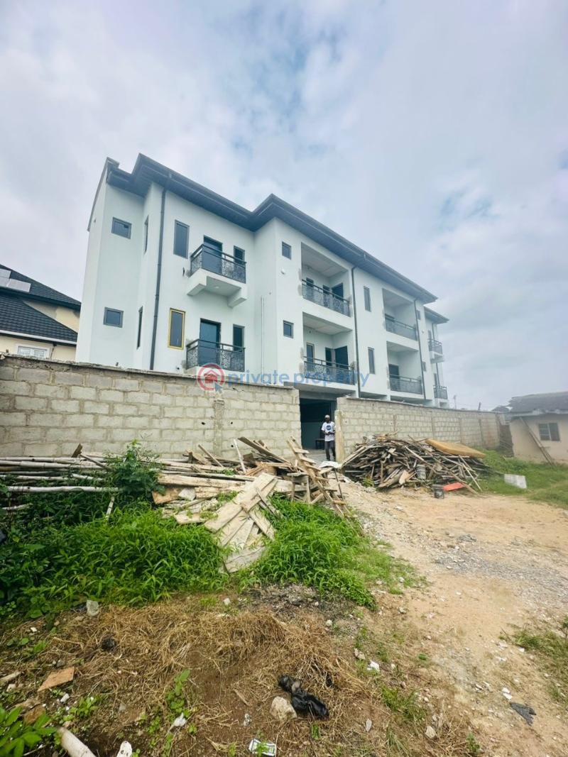Newly built 3 bedroom apartment - 3 3 bedroom Block Of Flats For Sale Magodo GRA Phase 1 Ojodu Lagos - 3