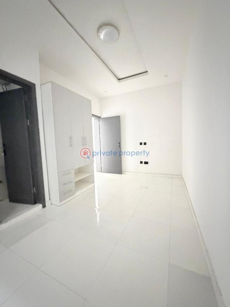 3 bedroom Block Of Flats For Sale Magodo GRA Phase 2 Kosofe/Ikosi Lagos - 4