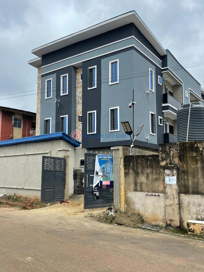 3 bedroom Flat & Apartment For Sale Off Cmd Road Ikosi-ketu Kosofe/Ikosi Lagos - 11