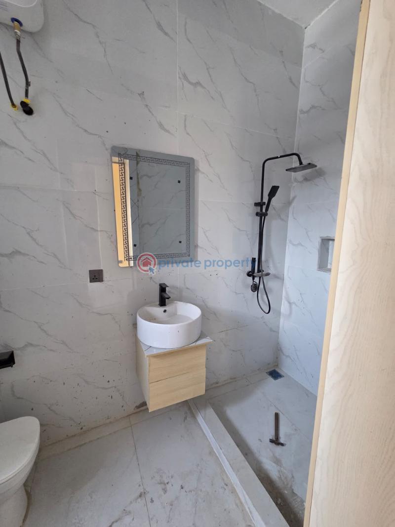 3 bedroom Self Contain For Sale Maryland Ikeja Lagos - 3
