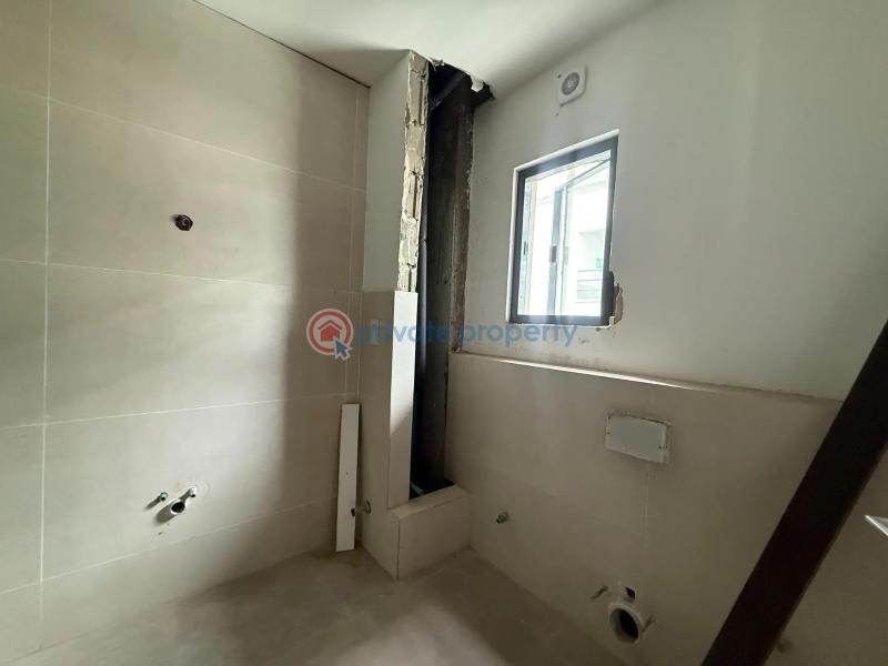 3 bedroom Block Of Flats For Sale In The Heart Of Vi Victoria Island Lagos - 5
