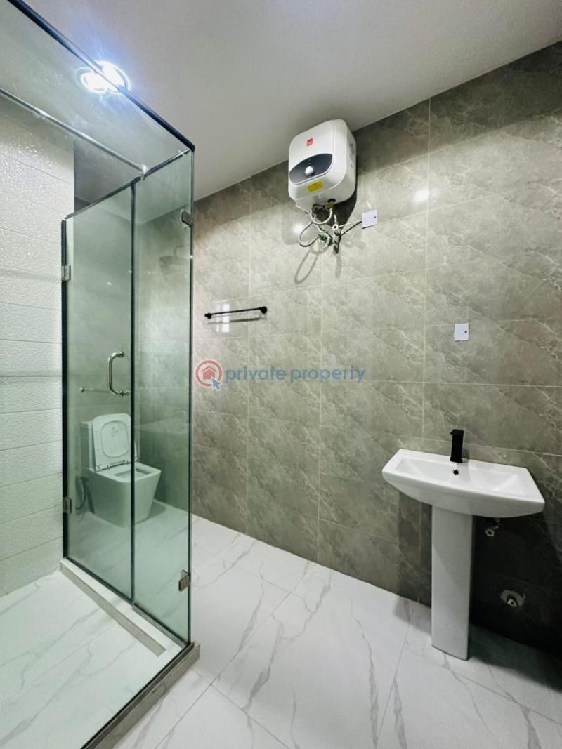 3 bedroom Block Of Flats For Sale Maryland Lagos - 1