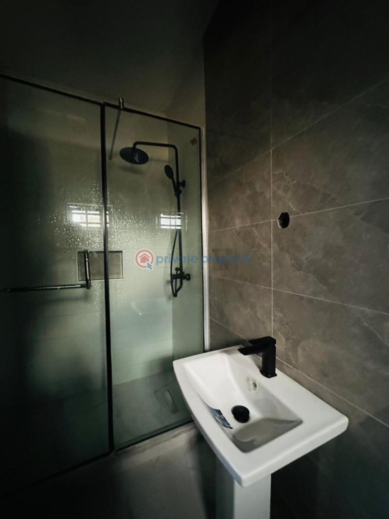 3 bedroom Block Of Flats For Sale Maryland Lagos - 7