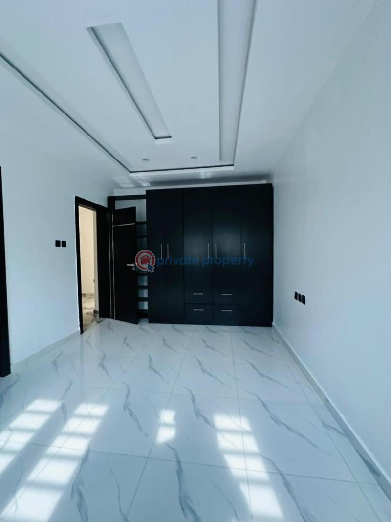 3 bedroom Block Of Flats For Sale Maryland Lagos - 11