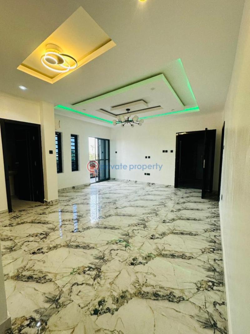 3 bedroom Block Of Flats For Sale Maryland Lagos - 3