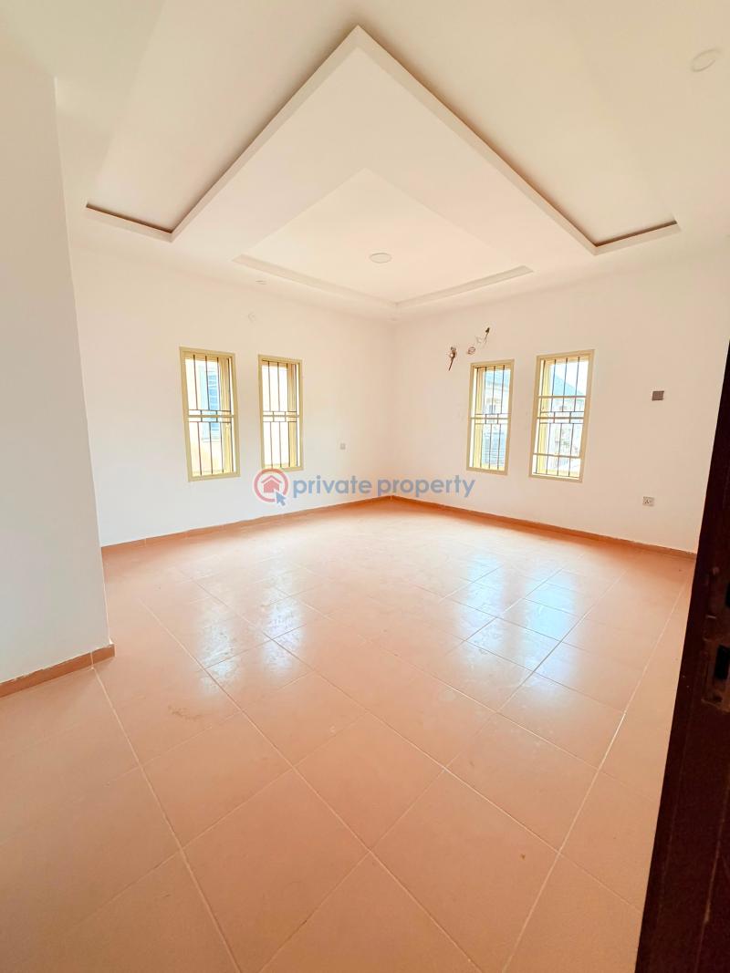 3 bedroom Block Of Flats For Sale Ikorodu Lagos - 0