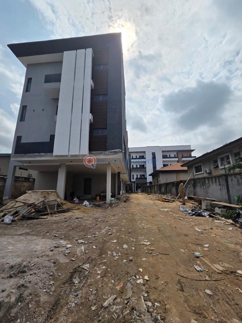 3 bedroom Block Of Flats For Sale Maryland Lagos - 0
