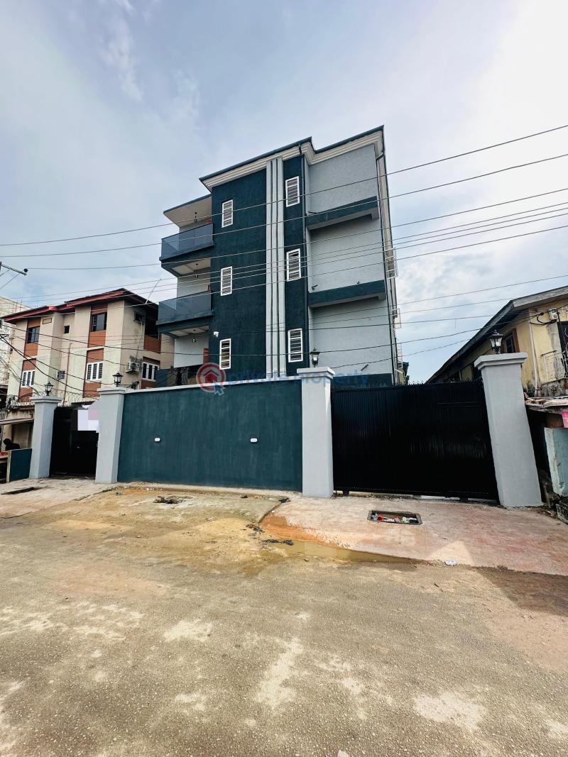3 bedroom Block Of Flats For Sale Ikeja  Lagos - 1
