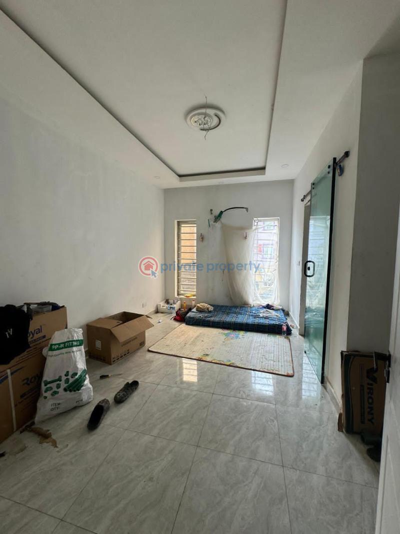 3 bedroom Flat & Apartment For Sale Maryland Ikeja Lagos - 2