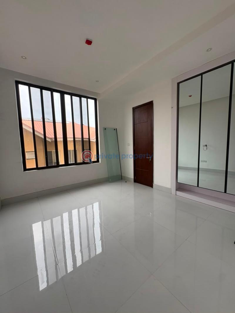 3 bedroom Flat & Apartment For Rent Lekki Phase 1, Lagos Lekki Phase 1 Lagos - 10