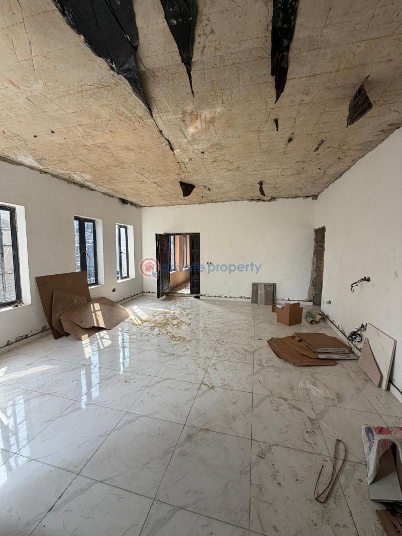 3 bedroom Flat & Apartment For Sale Freedom Way Lekki Phase 1 Lagos - 1
