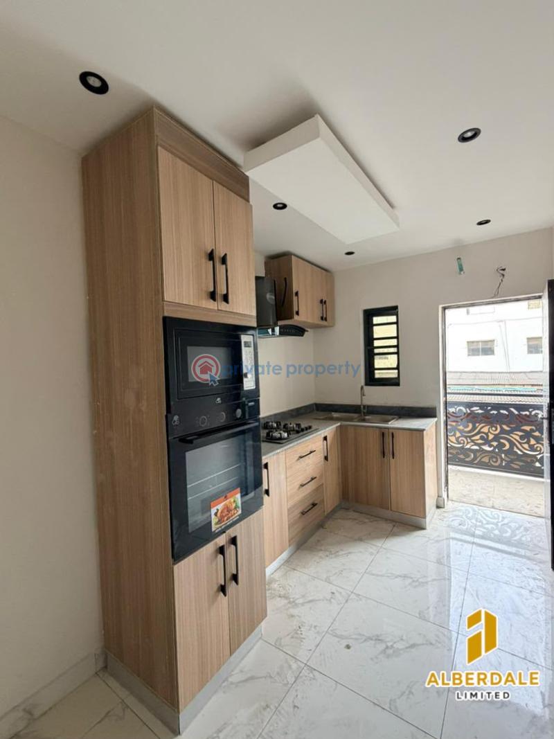 3 bedroom Flat & Apartment For Sale Gbagada Lagos - 3